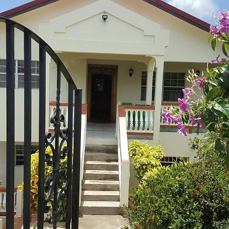 Delightful 4Bed Modern Villa With Wifi Gros Islet Exterior photo